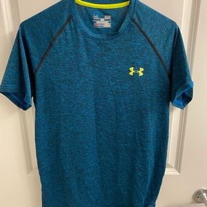 Under armour workout shirt